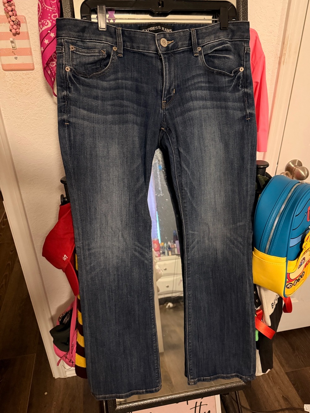 Express Women's Dark Indigo low rise Barely boot Jeans size 10s great condition!